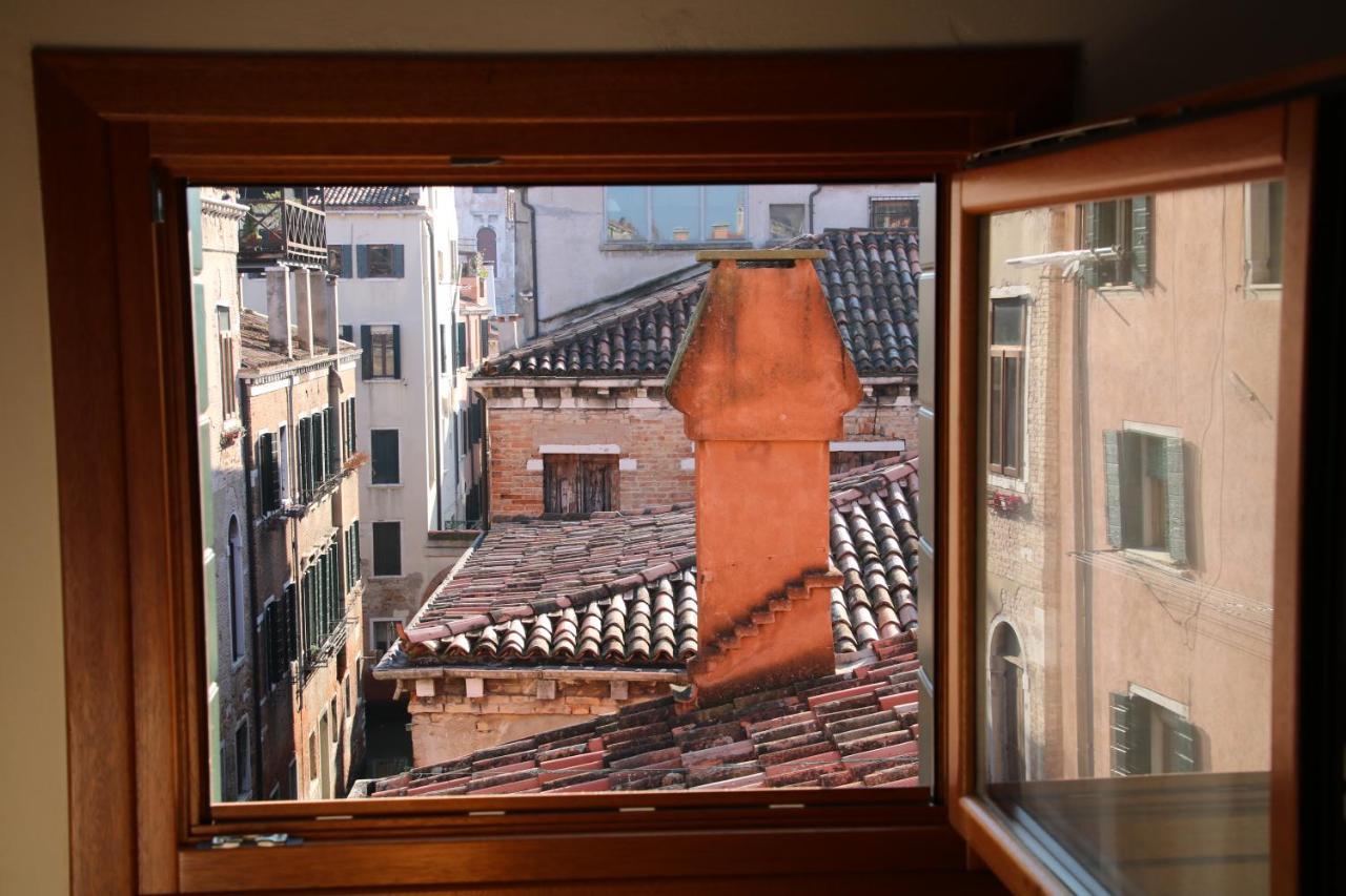 Wellvenice Altana Top View 外观 照片